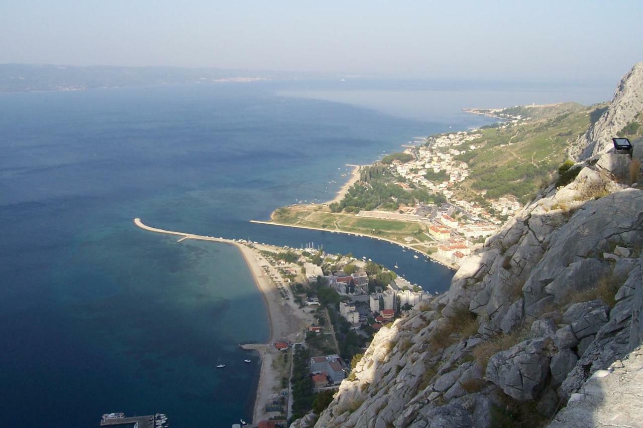 Apartments Boris Omiš Exterior foto